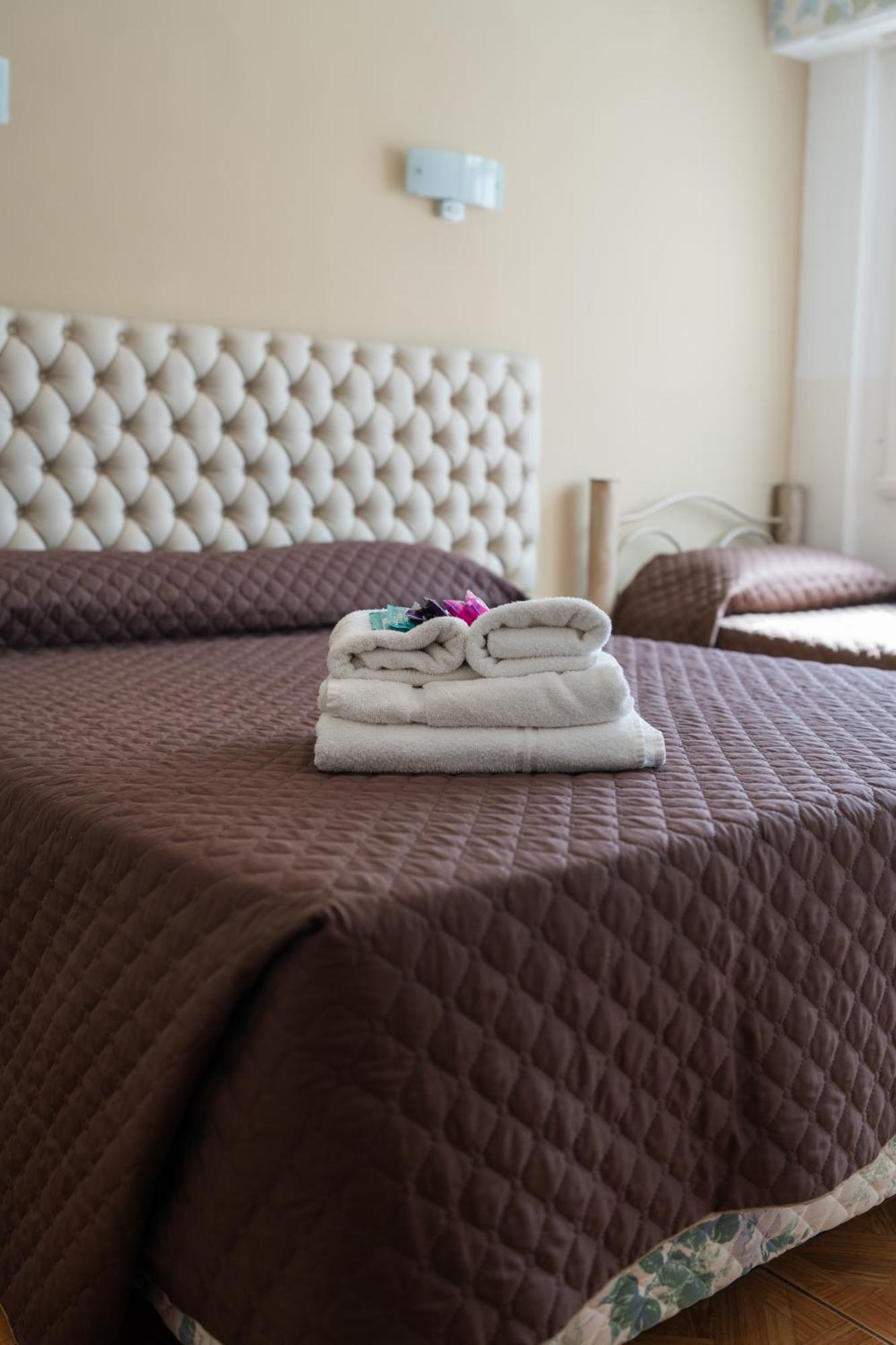 Lolo Hotel Boutique 마르델플라타 외부 사진
